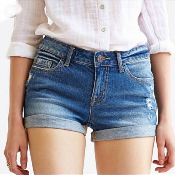 BDG Pants - Bdg mid-rise cuffed alexa denim jean shorts size 28